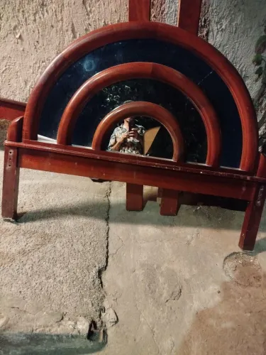 Cama de casal madeira mogno 