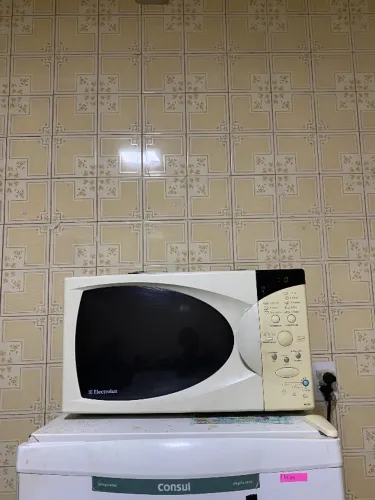 Micro-ondas Electrolux 27 litros