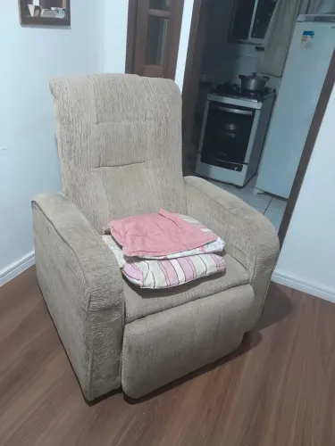 Vendo poltrona reclinavel