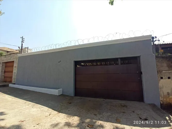 Casa para aluguel, 3 quartos, 1 suíte, 4 vagas, Serrano - Belo Horizonte/MG