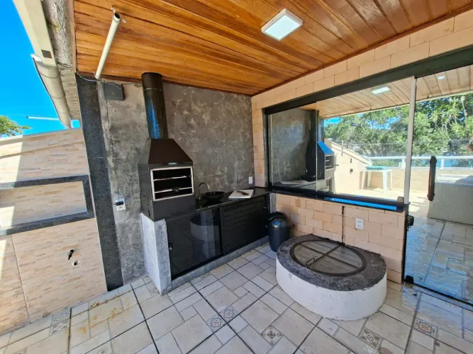 Oportunidade: Cabo Frio Portinho 3 quartos, Vista Canal, Energia Solar.