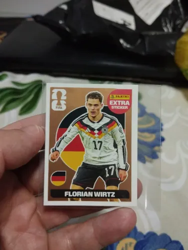 Vende-se figurinha legend 2026 Florian wirtz bronze 