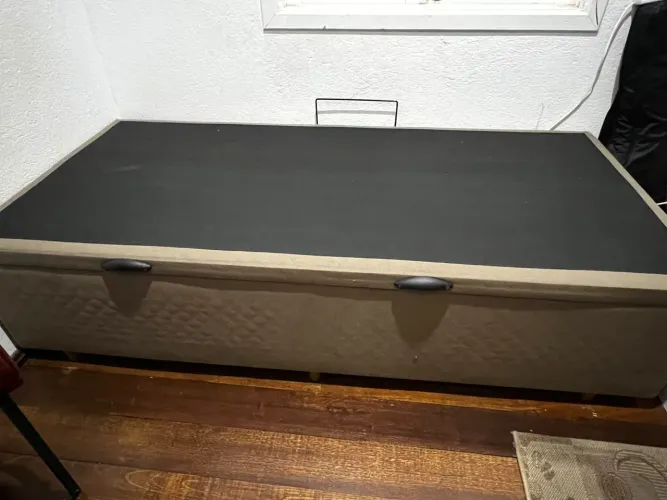 Baú cama solteiro