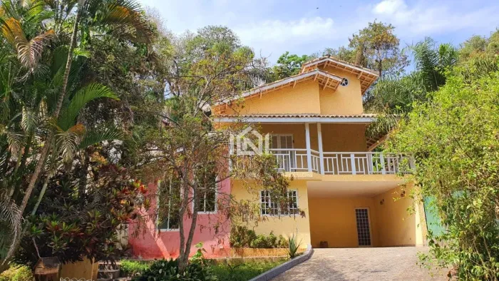Casa à venda no condomínio Vila Verde