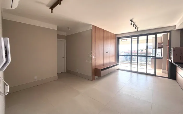 Apartamento com 3 Quartos para alugar, 117m² - Cambuí