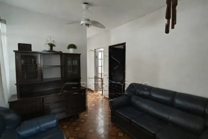 CASA TERREA 3 QUARTOS - Além Ponte