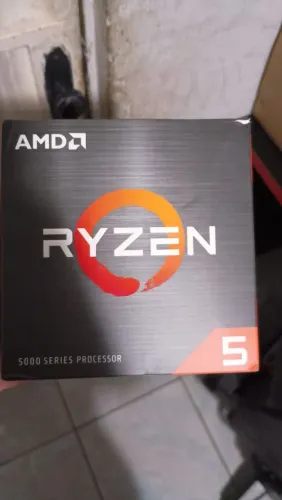 RYZEN 5 PRO 2400GE SEMI-NOVO
