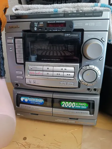 Som Aiwa só a cabeça