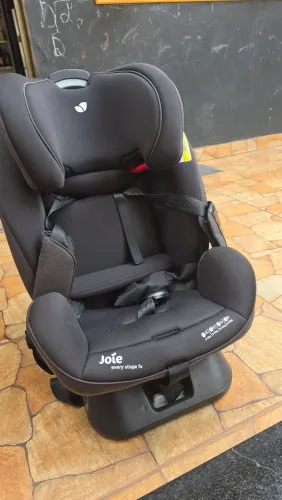 Cadeira para Auto Joie Every Stage FX (0 a 36 kg) com Isofix - Excelente Estado
