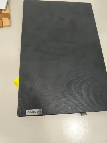 Lenovo V15 G4 AMN