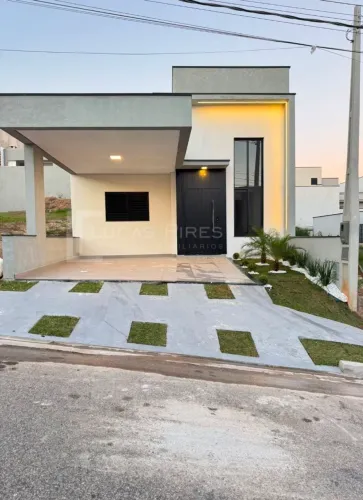 Casa com suíte no Residencial Horto Florestal Villagio