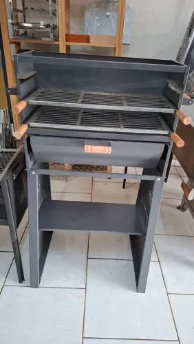 Churrasqueira para espetinho