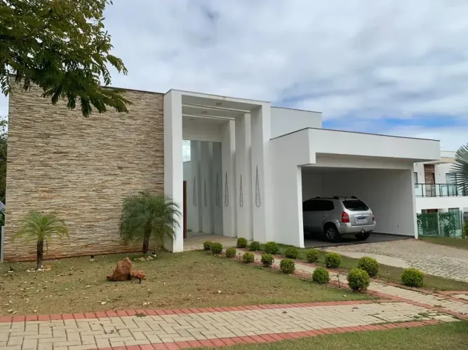 Casa em Lagoa Santa no condomínio Mirante do Fidalgo