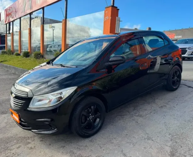Chevrolet Onix Hatch LS 1.0 8V Flex Power Mec. 4P 2016