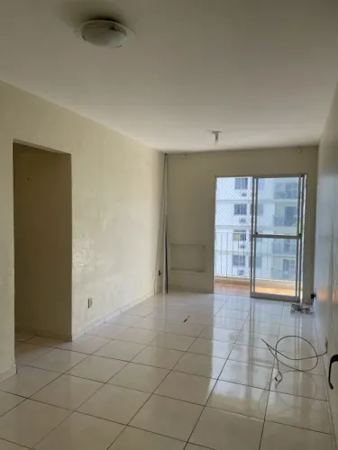 Apartamento para Locação em Rio de Janeiro, Itanhangá, 2 dormitórios, 2 banheiros