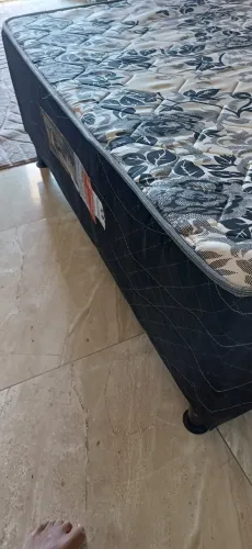 Cama Box Conjugada Casal Completa (Com Pés) - Ótimo Estado