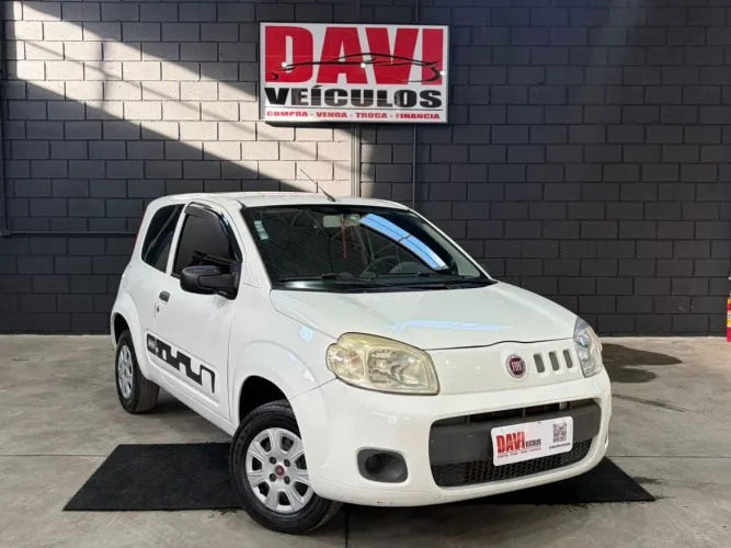 Fiat Uno Vivace 1.0 EVO Fire Flex 8V 3P 2014