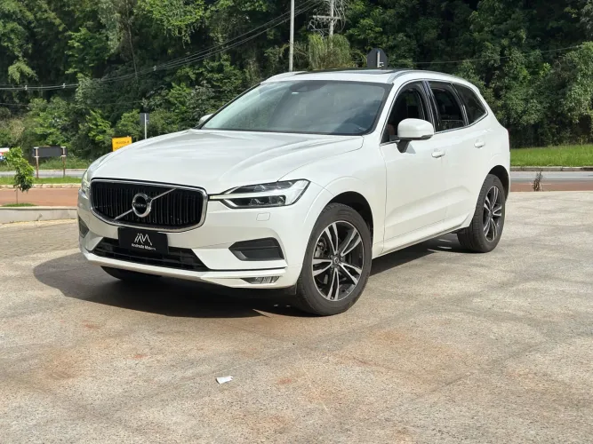 Volvo XC 60 T-5 Momentum 2.0 254cv AWD 5P 2019