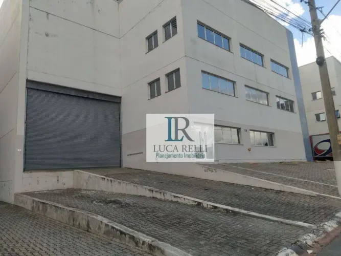 Galpão para Locação com 1000 m² | Centro Comercial Raposo Tavares Raposo Tavares - Vargem