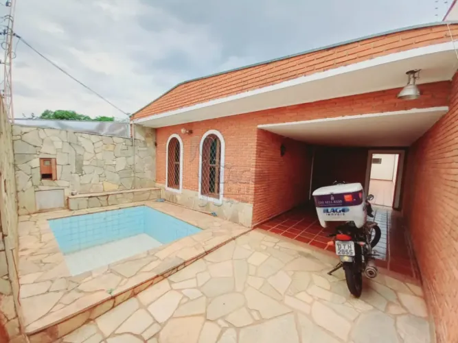 Casa de 131m² com 03 quartos sendo 01 suíte para locação - Parque dos Bandeirantes