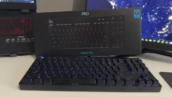 TECLADO GAMER LOGITECH G PRO