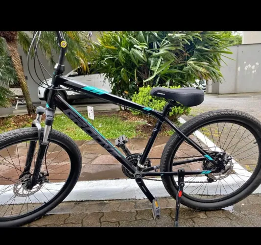 BICICLETA GROOVE DUBSTEP 21V URBANA