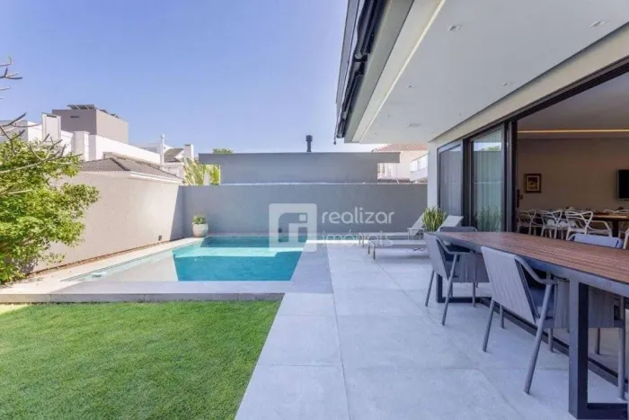 Casa Residencial à venda, Jurerê Internacional, Florianópolis - CA0560.