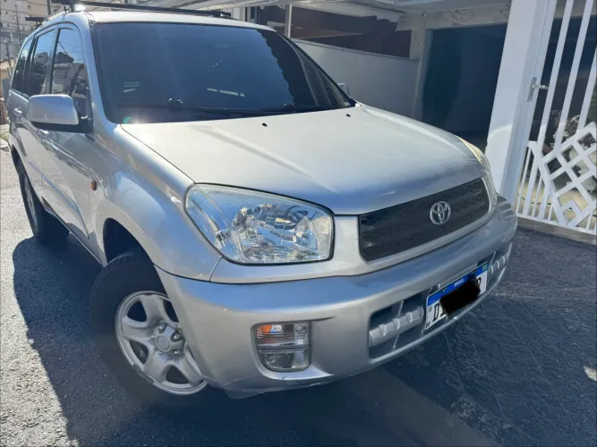 Toyota RAV4 2.0 4X4 16V Aut. 2002