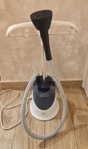 Passadeira a Vapor Vertical Philips Walita - Perfeito Estado