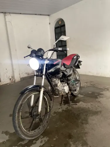 Apenas venda a moto está a pronta entrega