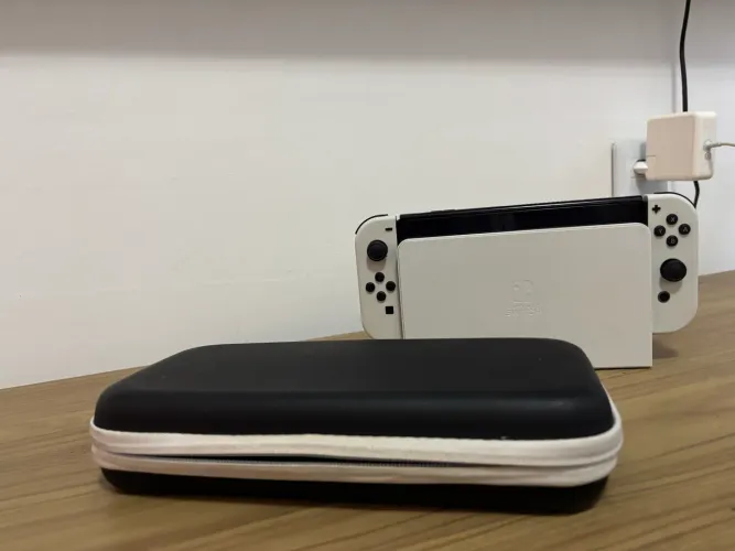 Nintendo Swift Oled
