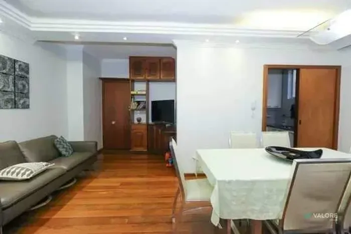 Apartamento à venda, 3 quartos, 100m² de área no coração de Jesus