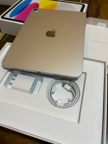 Vendo IPad 11? chip A16 128 gb novo!
