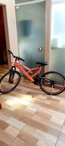 Bicicleta Colli usada 2x