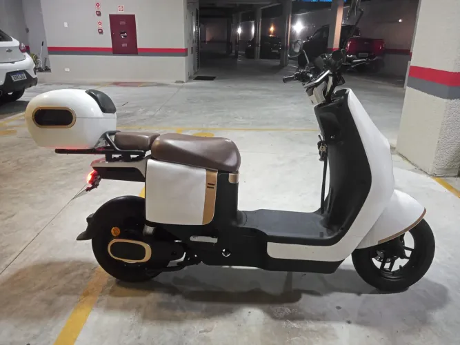 Scooter Elétrica Sudu A3 | 50 km de autonomia | Bateria removível