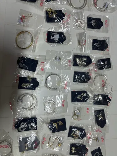 Lote de Semijoias 49 Peças 