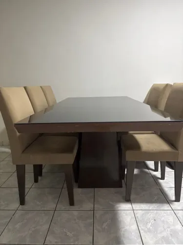 Mesa 6 cadeiras
