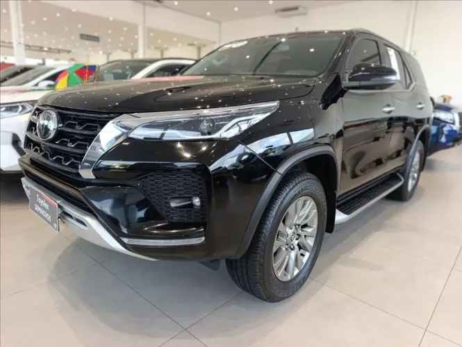 Toyota Hilux SW4 4X4 2.8 Diesel 2023