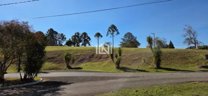 Terreno á venda no condomínio Patrimônio do Carmo