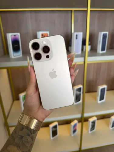 iPhone 16 Pro 1TB Titânio Desert IMPECÁVEL