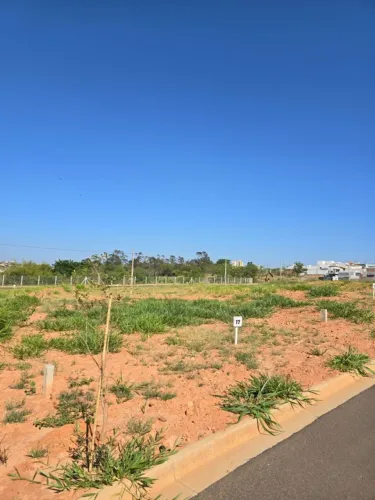 Terreno para Venda em Presidente Prudente, Itamaraty