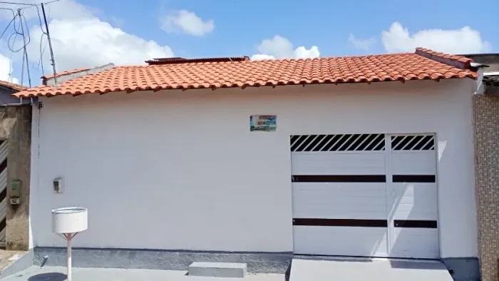 CASA NOVA COM 2 QUARTOS E GARAGEM À VENDA NO TURIÚBA III