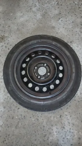 Pneus novos perfil baixo 165_60R14