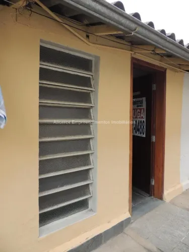 Casa com 1 dormitório para alugar, 35 m² por R$ 450,00/mês - Dom Bosco - Juiz de Fora/MG