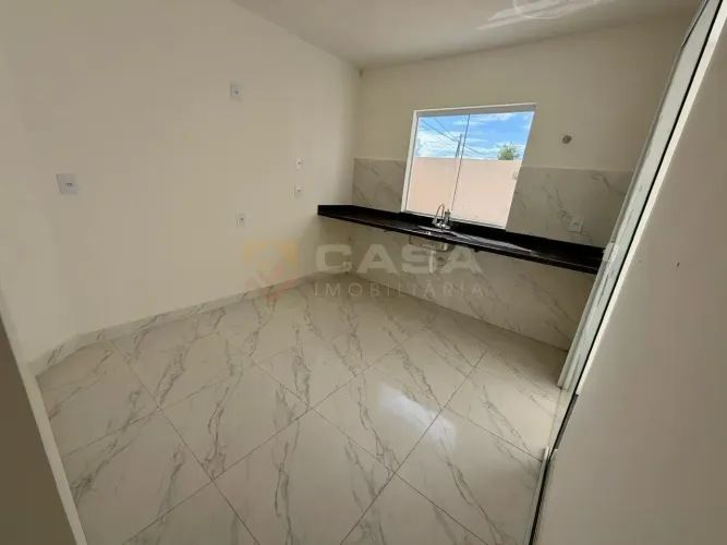 Casa nova no Residencial Centro da Serra: duplex com 2 quartos e suíte