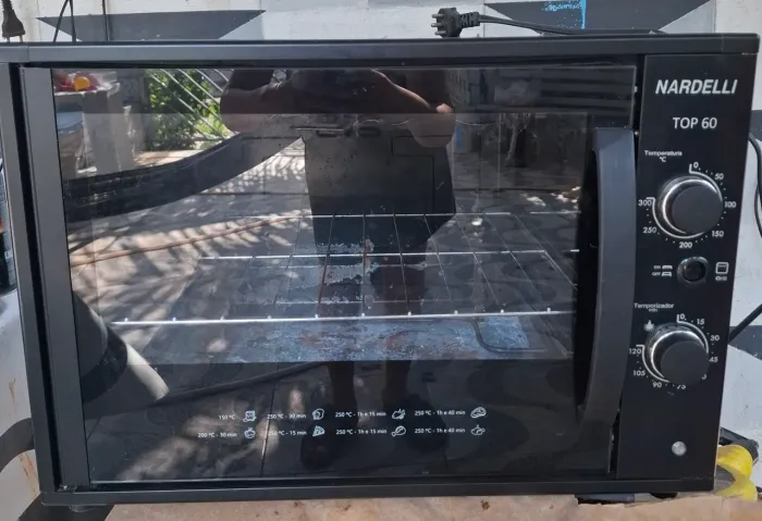 Forno elétrico de bancada