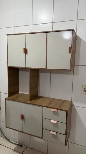 Armário Para Cozinha de Madeira