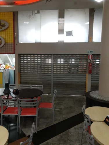 Loja no Plaza Center Shopping