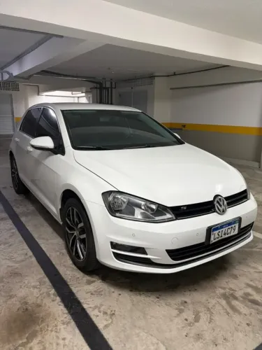 Volkswagen Golf Comfortline 1.4 TSI 140cv Aut. 2015