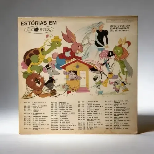 4 Discos (coleção disquinho 1965): 1)"D. Galinha..., 2)"O Burrinho 3)"Soldadinho 4)"Roupa